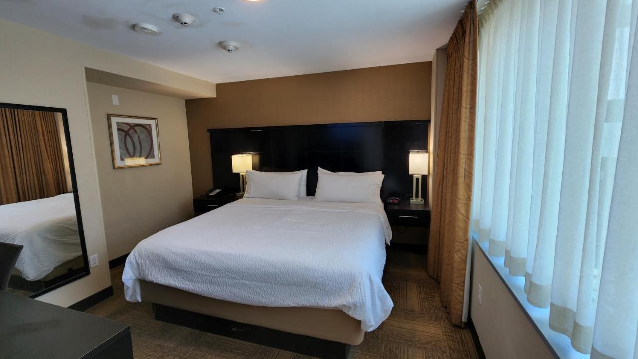 Staybridge Suites Denver Downtown By Ihg Екстер'єр фото
